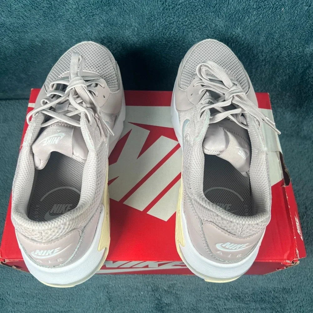 Nike air max
